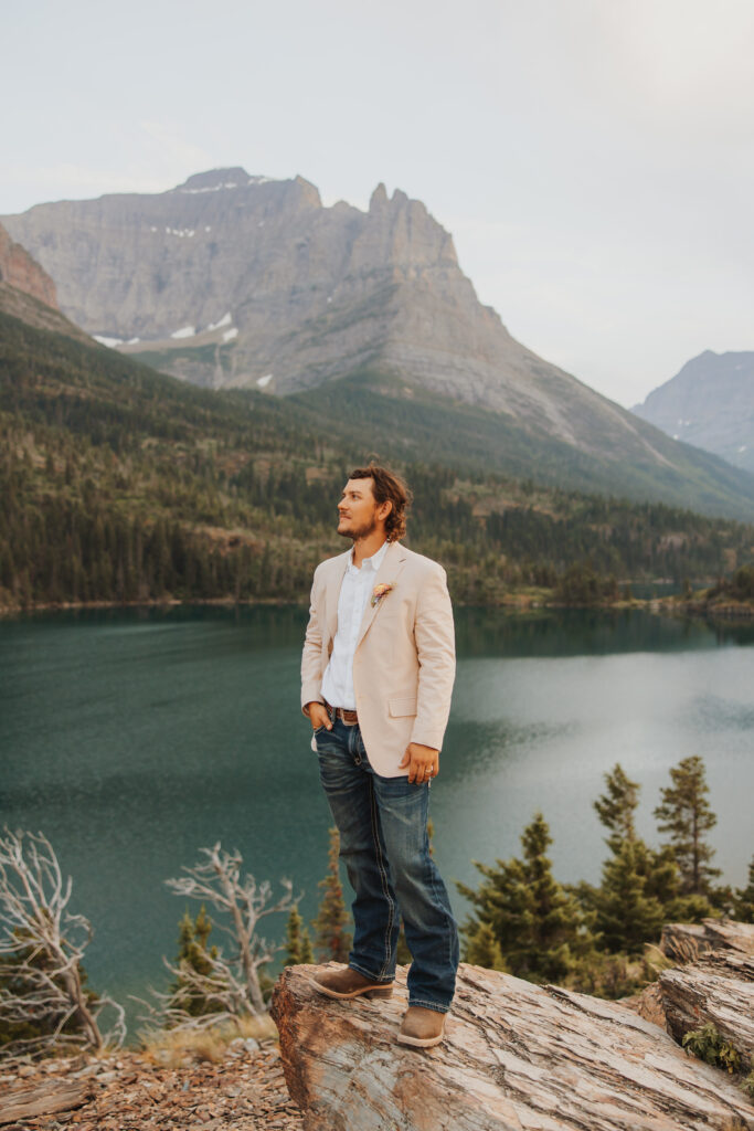 groom portrait at sun point in glacier park
